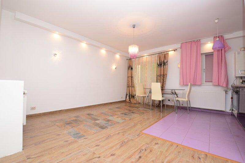 Prelungirea Ghencea -Drumul Ghindari  2 camere, bloc 2015,